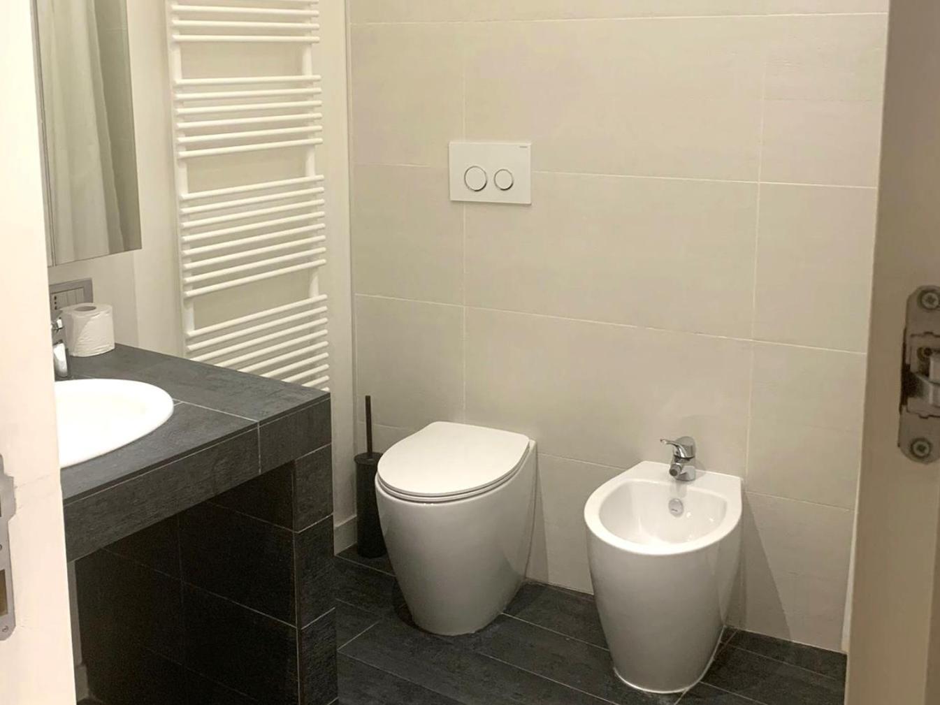 Il Giardino Segreto Apartment ปาร์มา ภายนอก รูปภาพ